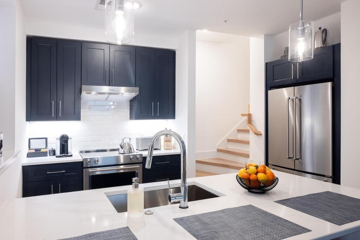 Holiday home Luxury Rooftop Townhome In Restored Church 5 Mins To Dt